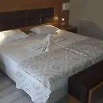 فندق بيغونفيل