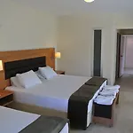 بيغونفيل فندق مرمريس