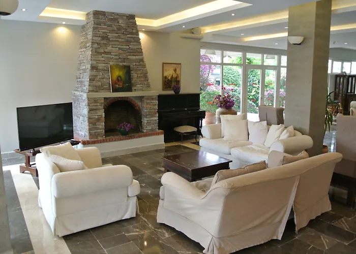 Hotell Begonville (adults Only) 3*