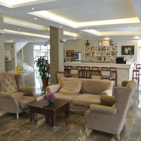 贝格维勒酒店 酒店 马尔马里斯