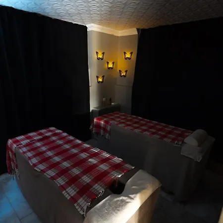 贝格维勒酒店 3* 马尔马里斯