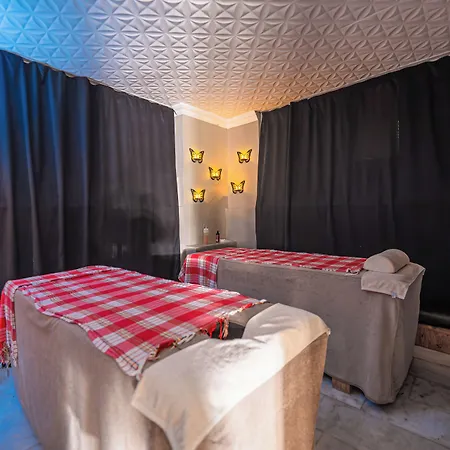 호텔 Begonville (adults Only) 3*
